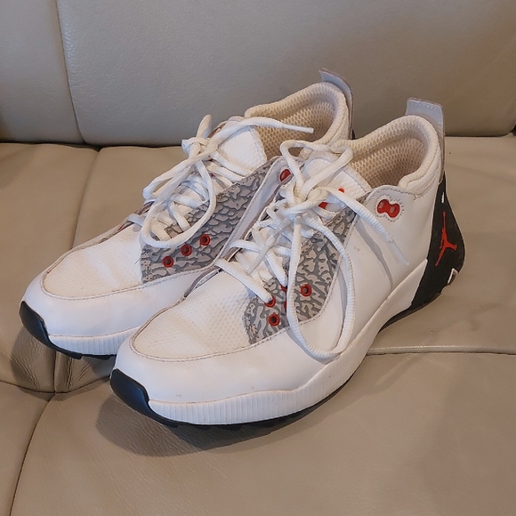 Jordan ADG 2 White and Black Sneakers - Picture 1 of 6